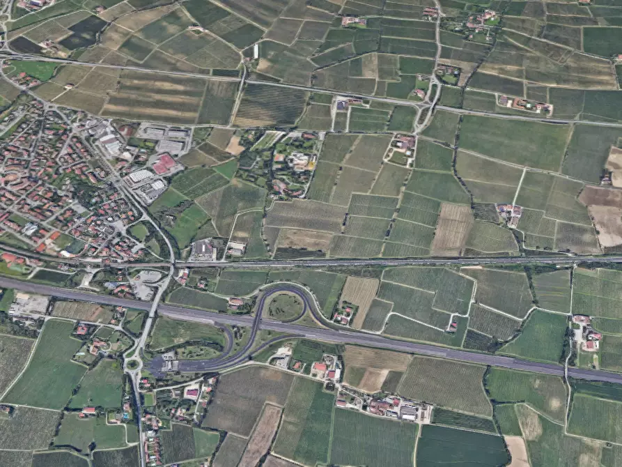 terreno edificabile in vendita a Desenzano del Garda