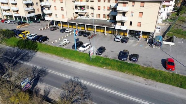 negozio in vendita a Desenzano del Garda