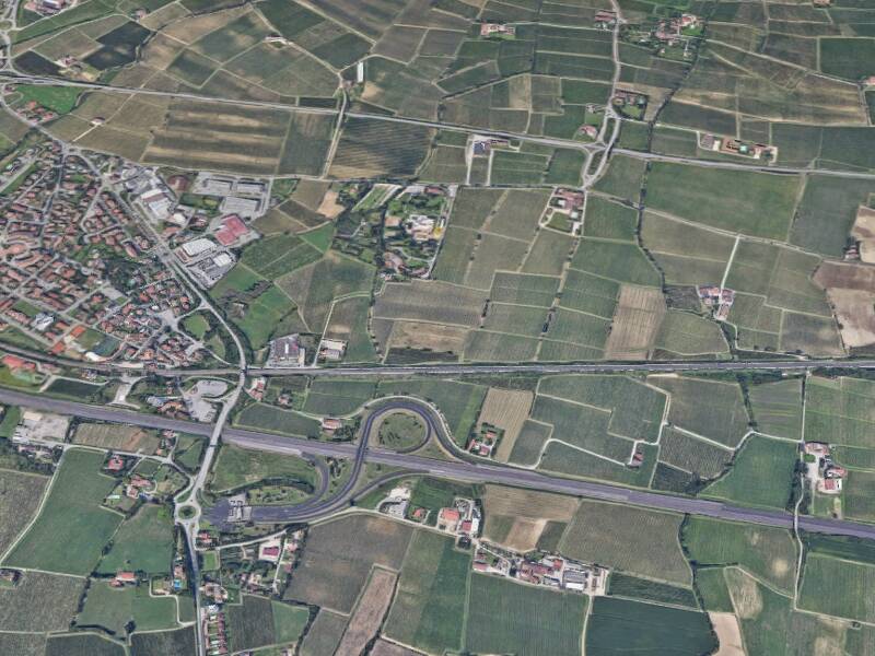 terreno edificabile in vendita a Desenzano del Garda