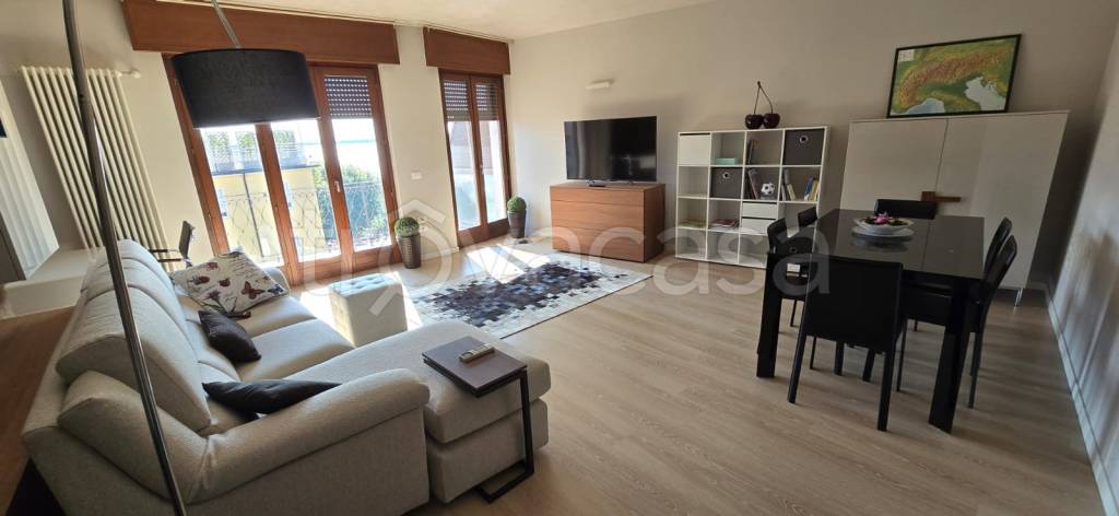 appartamento in vendita a Desenzano del Garda