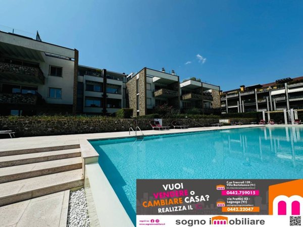 appartamento in vendita a Desenzano del Garda in zona Rivoltella