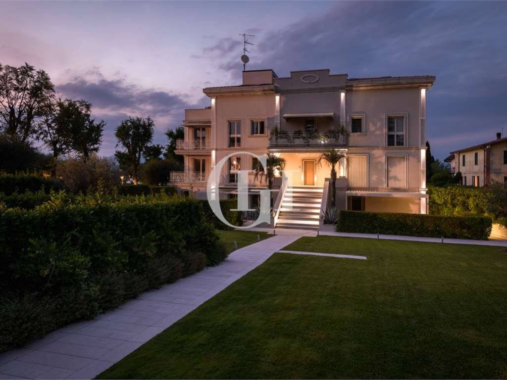 appartamento in vendita a Desenzano del Garda