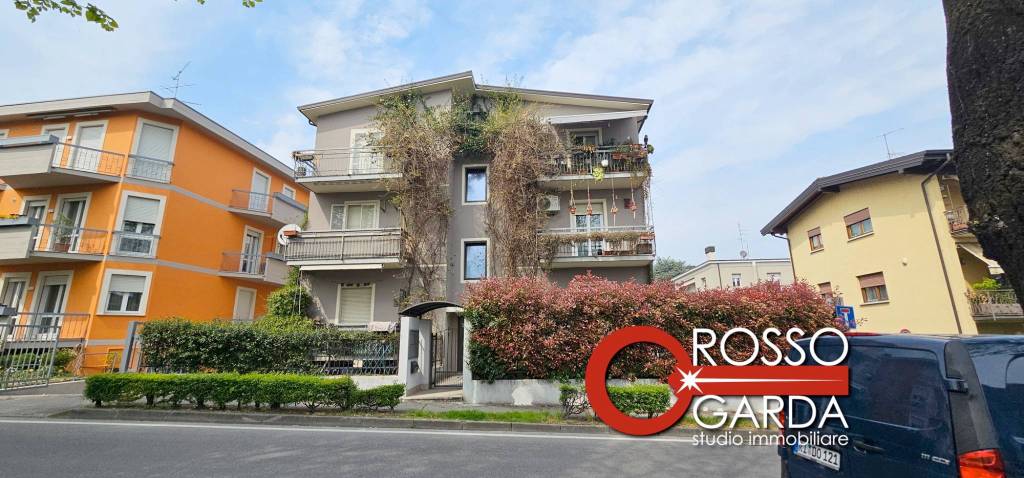 appartamento in vendita a Desenzano del Garda
