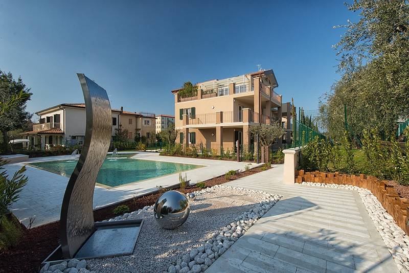 appartamento in vendita a Desenzano del Garda