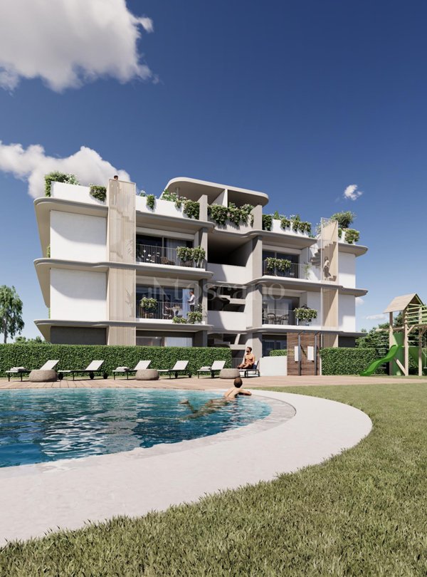 appartamento in vendita a Desenzano del Garda in zona Rivoltella