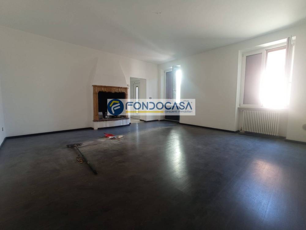 appartamento in vendita a Desenzano del Garda in zona Rivoltella