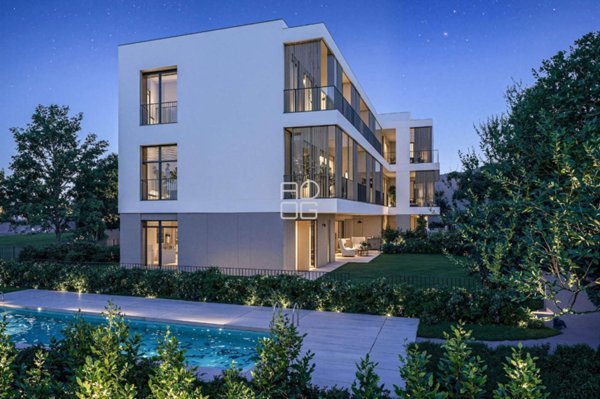 appartamento in vendita a Desenzano del Garda