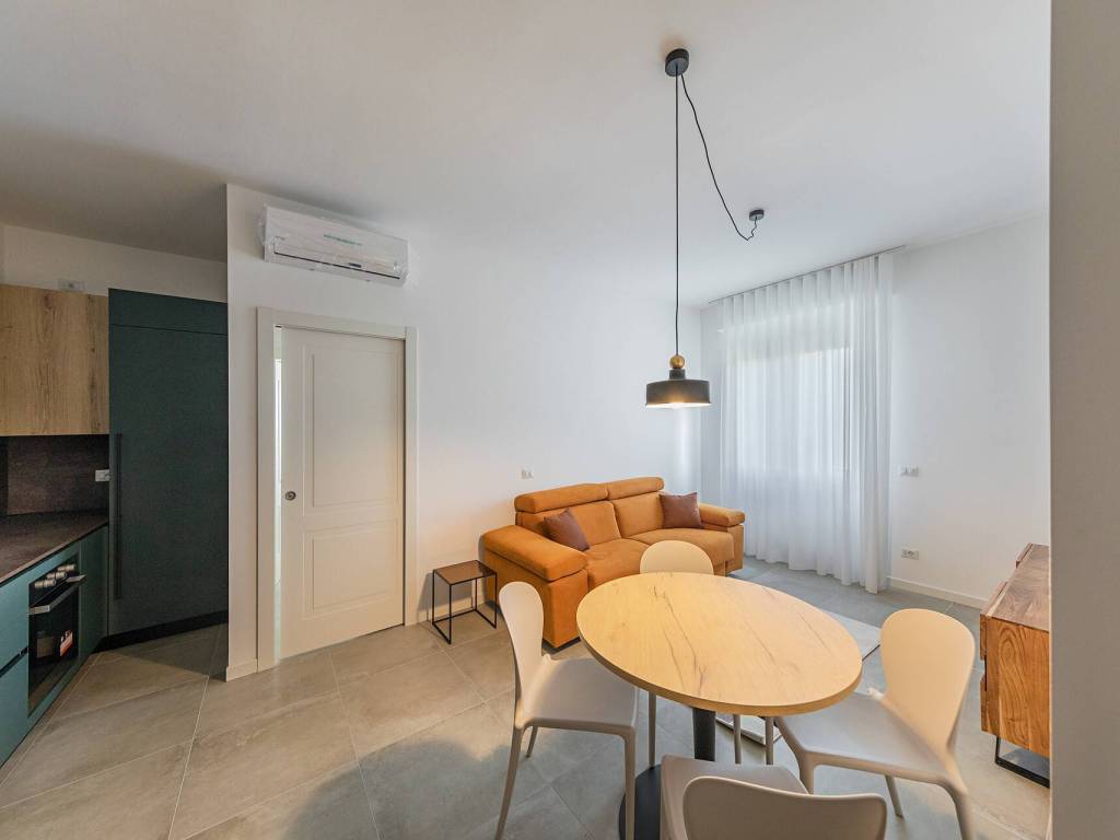 appartamento in vendita a Desenzano del Garda