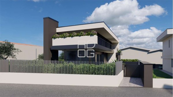 casa indipendente in vendita a Desenzano del Garda