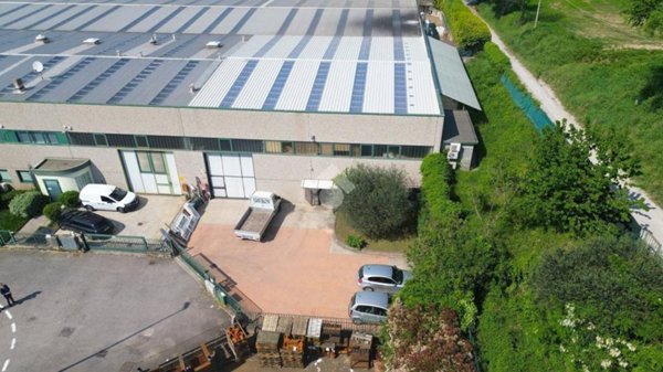 negozio in vendita a Desenzano del Garda