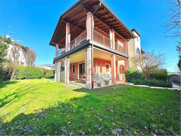 appartamento in vendita a Desenzano del Garda