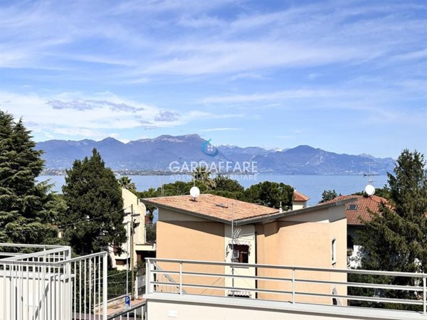 appartamento in vendita a Desenzano del Garda