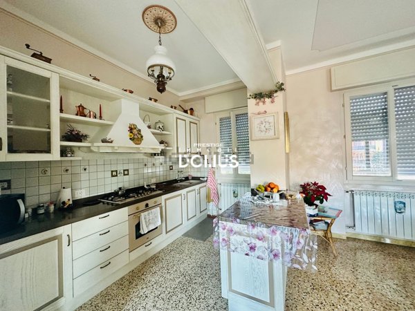 appartamento in vendita a Desenzano del Garda