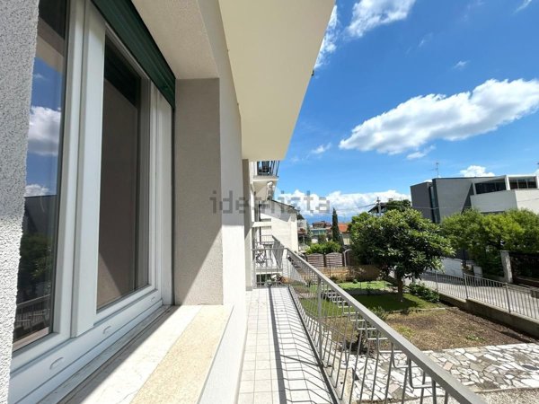 appartamento in vendita a Desenzano del Garda