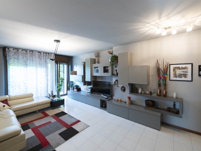 appartamento in vendita a Desenzano del Garda
