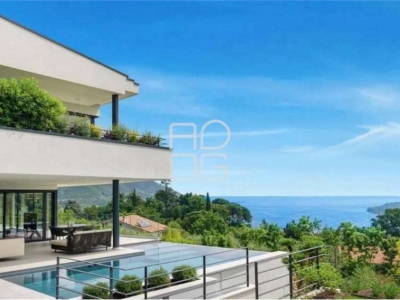 casa indipendente in vendita a Desenzano del Garda
