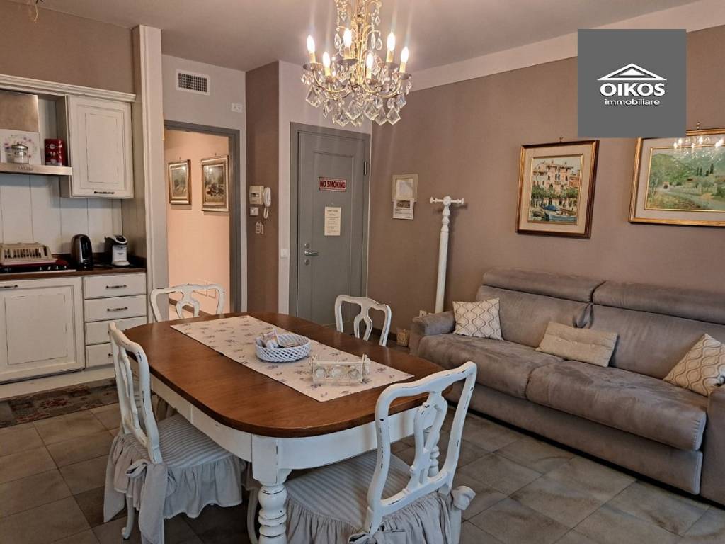 appartamento in vendita a Desenzano del Garda