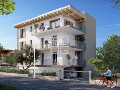appartamento in vendita a Desenzano del Garda in zona Rivoltella