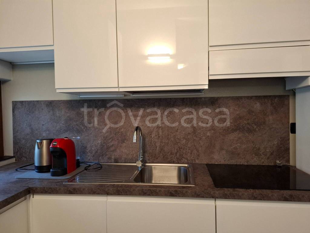 appartamento in vendita a Desenzano del Garda