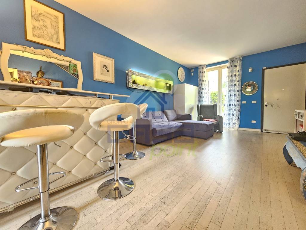 casa indipendente in vendita a Desenzano del Garda