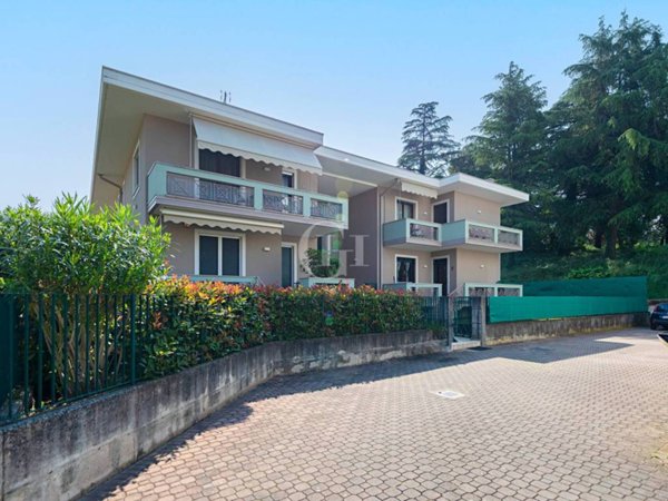 appartamento in vendita a Desenzano del Garda