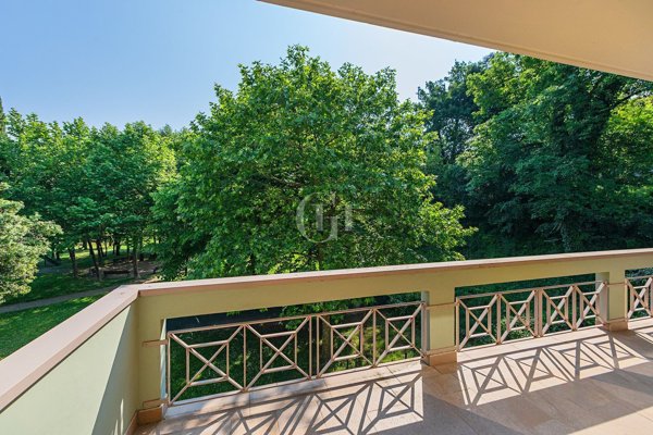 appartamento in vendita a Desenzano del Garda