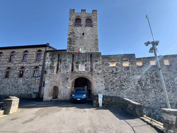 appartamento in vendita a Desenzano del Garda