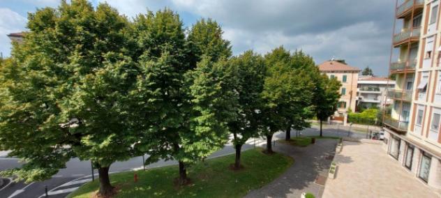 appartamento in vendita a Desenzano del Garda