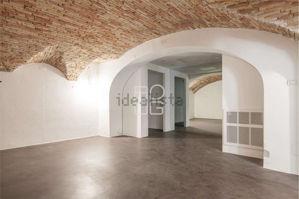 negozio in vendita a Desenzano del Garda