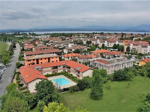 appartamento in vendita a Desenzano del Garda