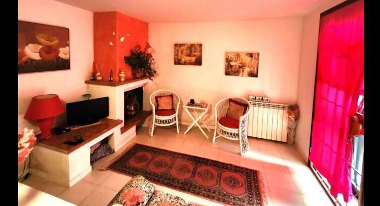 appartamento in vendita a Desenzano del Garda in zona Rivoltella