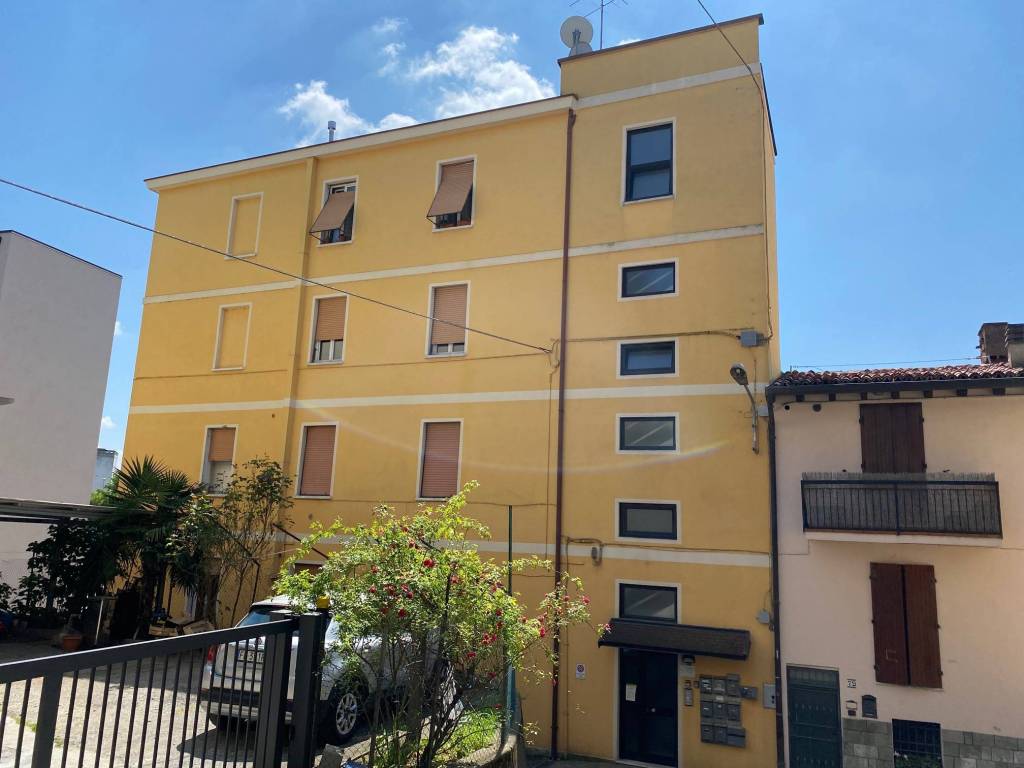 appartamento in vendita a Desenzano del Garda