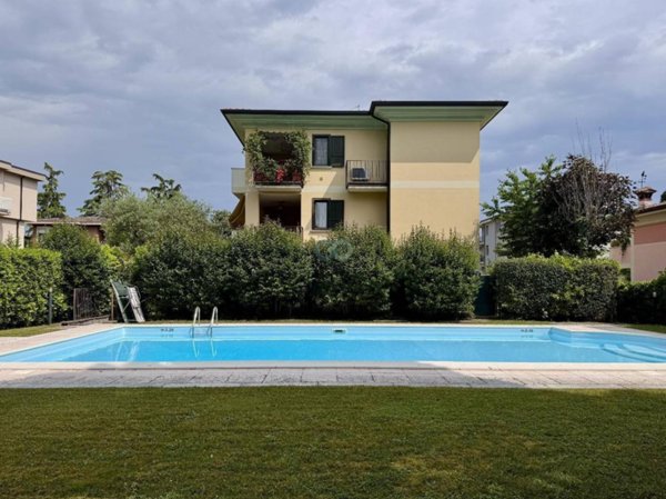 appartamento in vendita a Desenzano del Garda