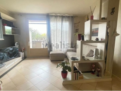 appartamento in vendita a Desenzano del Garda in zona Rivoltella