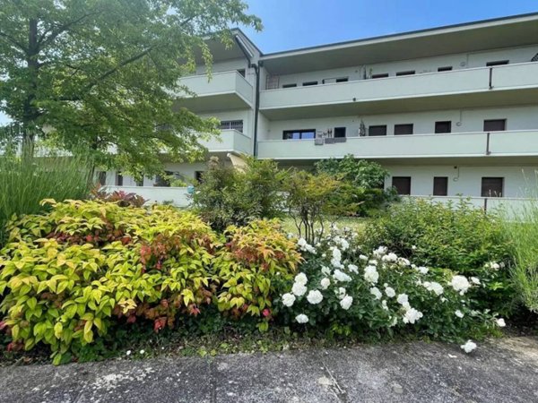appartamento in vendita a Desenzano del Garda