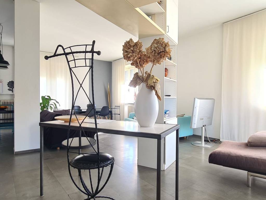 casa indipendente in vendita a Desenzano del Garda