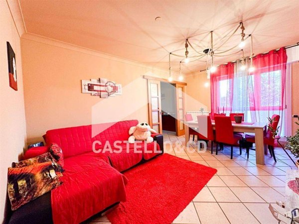 appartamento in vendita a Desenzano del Garda in zona Rivoltella