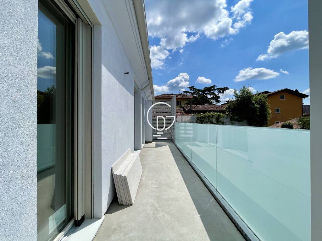 appartamento in vendita a Desenzano del Garda