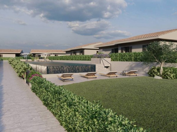 casa indipendente in vendita a Desenzano del Garda