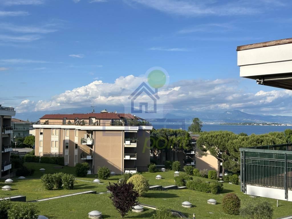 appartamento in vendita a Desenzano del Garda