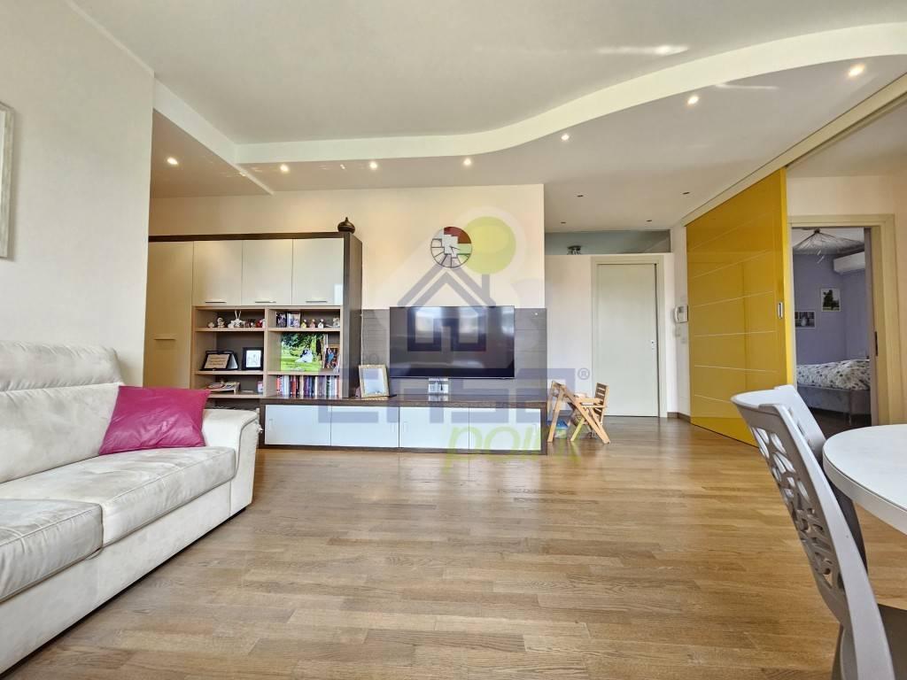 appartamento in vendita a Desenzano del Garda
