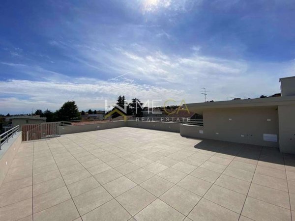 appartamento in vendita a Desenzano del Garda