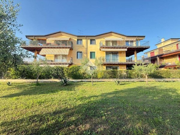 appartamento in vendita a Desenzano del Garda