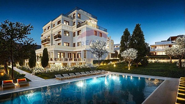 appartamento in vendita a Desenzano del Garda