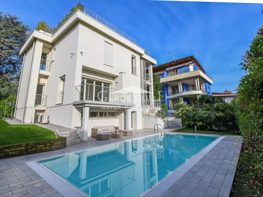 casa indipendente in vendita a Desenzano del Garda
