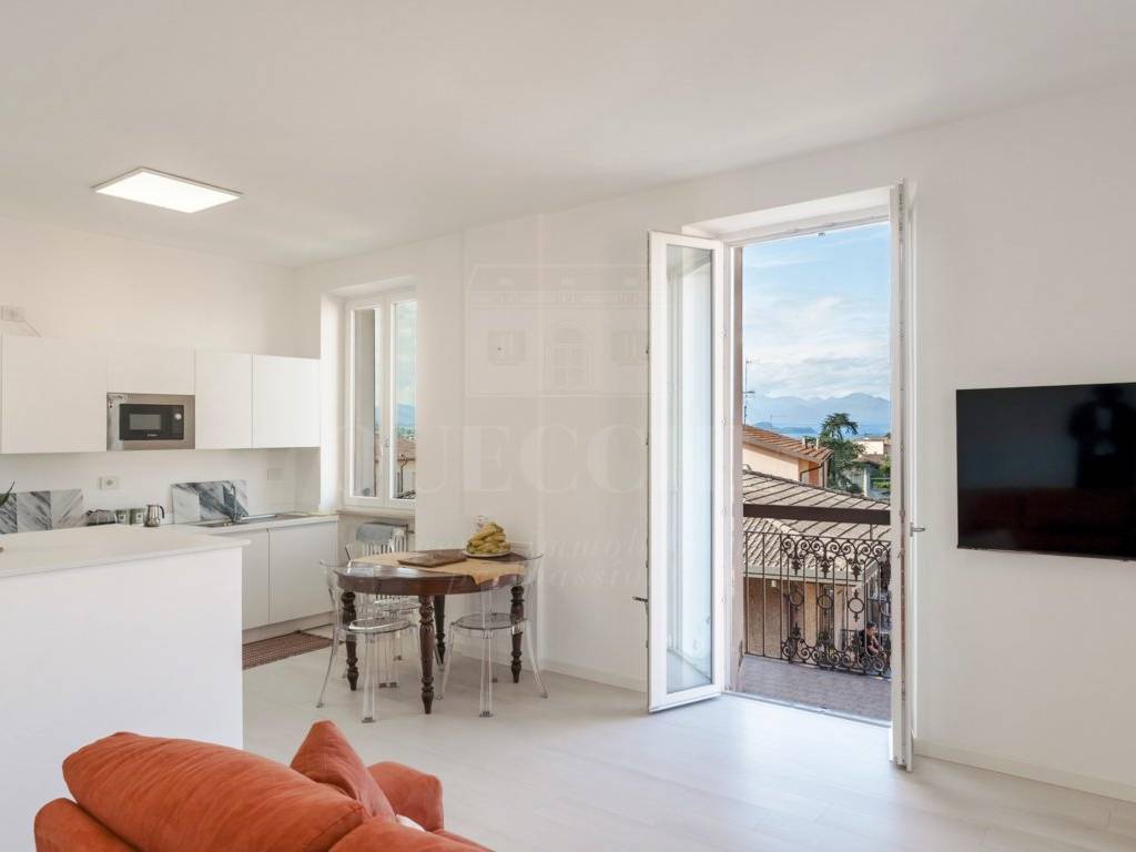 appartamento in vendita a Desenzano del Garda