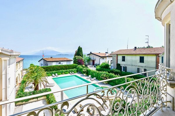 appartamento in vendita a Desenzano del Garda