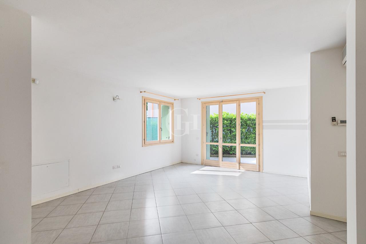 appartamento in vendita a Desenzano del Garda