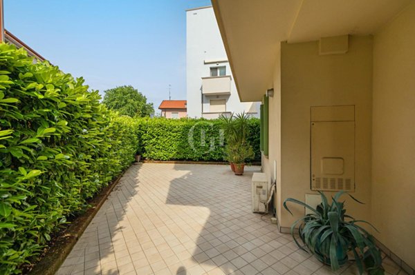 appartamento in vendita a Desenzano del Garda