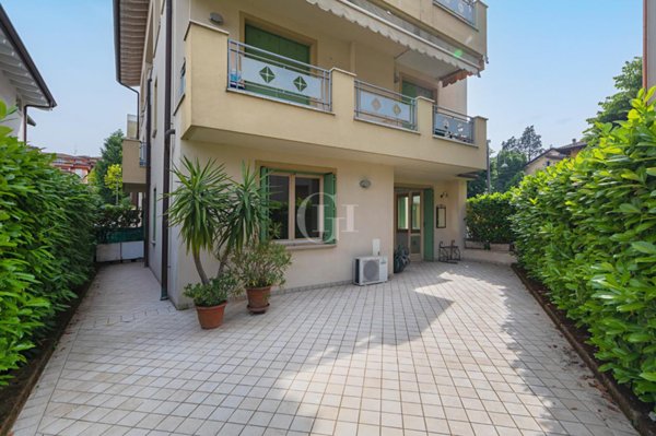 appartamento in vendita a Desenzano del Garda